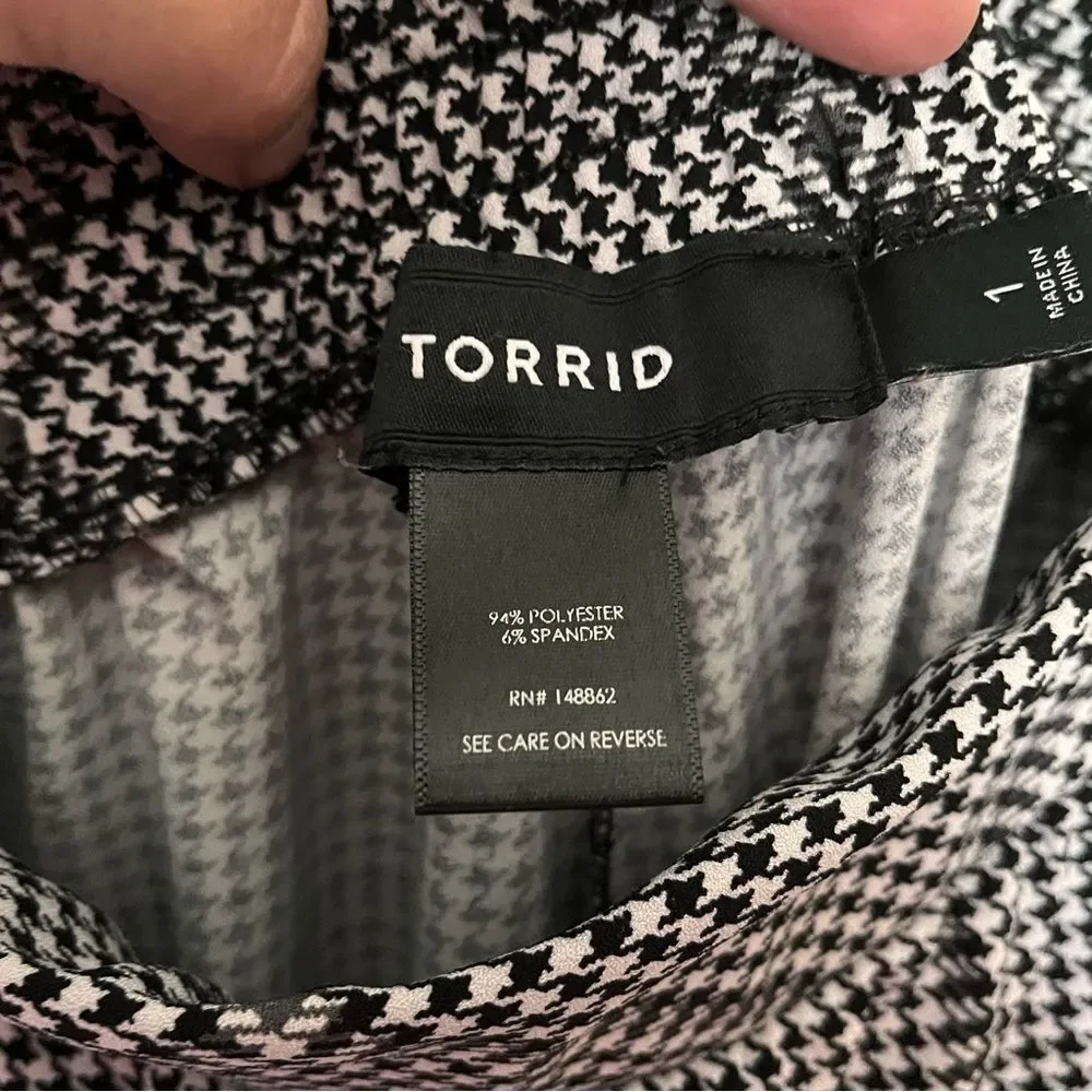 torrid black white